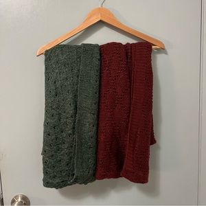 Knitted Infinity Scarves from H&M
